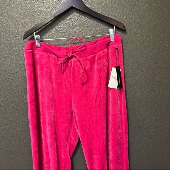 BCBGMaxazria Pink Spell Out Velour Baggy Track Pants - Picture 2 of 7